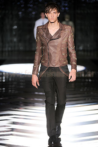 Roberto Cavalli Moda Hombre Verano 2011